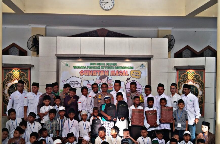 Polsek Medan Satria Laksanakan Pengamanan Khitanan Massal di Masjid Jami&hellip;