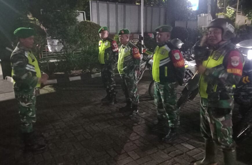 Patroli Bermotor Rutin Koramil 05/Bantar Gebang Susuri…