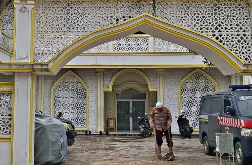 Polsek Medansatria Laksanakan Program BANG JASRI dengan Kurve di Masjid…