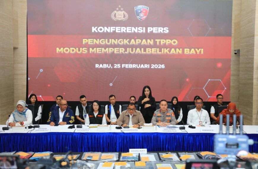 Polri Bongkar Jaringan Nasional Perdagangan Bayi, 12 Tersangka Ditangkap dan…