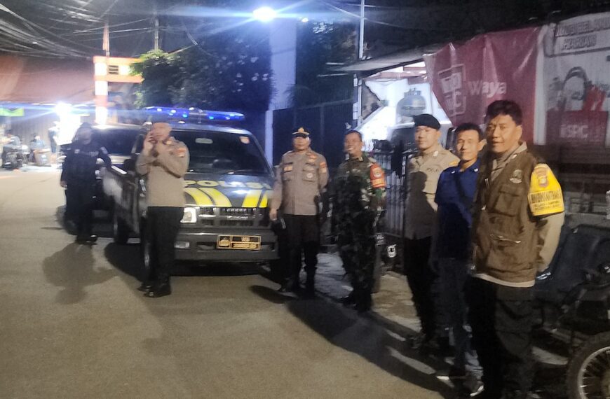 Berikan Rasa Aman kepada Masyarakat, Kapolsek Bekasi Barat…