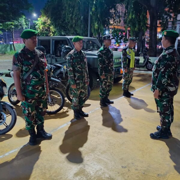 Patroli Humanis Namun Tegas, Koramil 01/Kranji Susuri Titik&hellip;