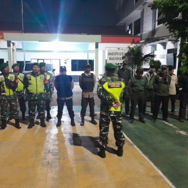 Sinergitas TNI–Polri dan Linmas, Koramil 01/Kranji Gelar Patroli…