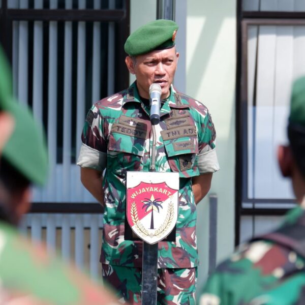 Kasdim 0507/Bekasi Pimpin Upacara 17 dan Apel Pemberangkatan&hellip;