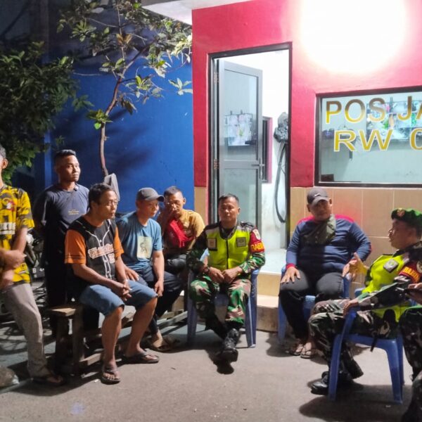 Patroli Malam Intensif, Koramil 03/Teluk Pucung Antisipasi Kejahatan&hellip;