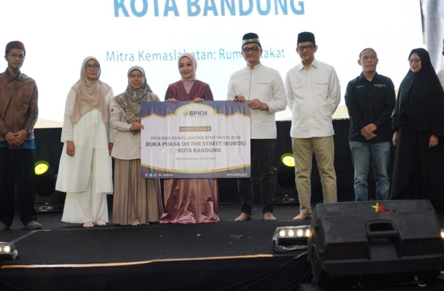 BPKH Salurkan 1.000 Paket Berbuka Puasa dalam&hellip;