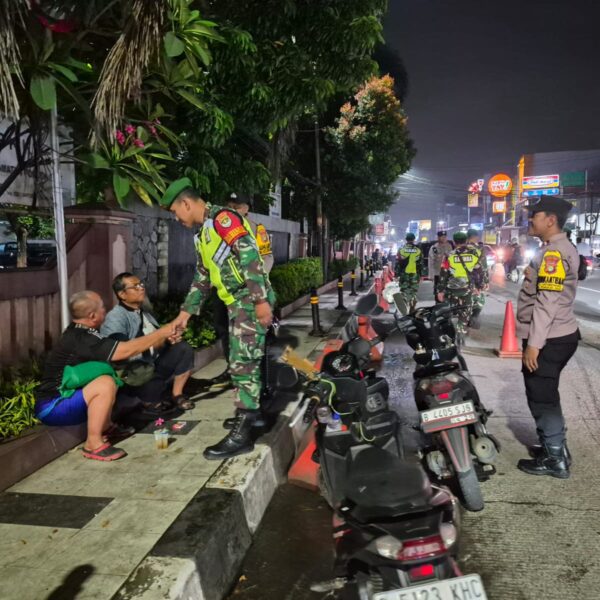 Sinergi Tiga Pilar, Koramil 02/Pondok Gede Patroli Ciptakan&hellip;