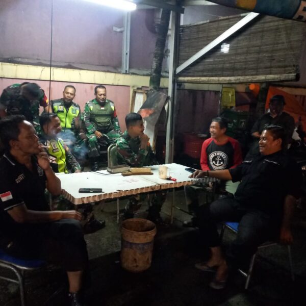 Antisipasi Kejahatan dan Gangguan Kamtibmas, Koramil 04/Jati Asih…