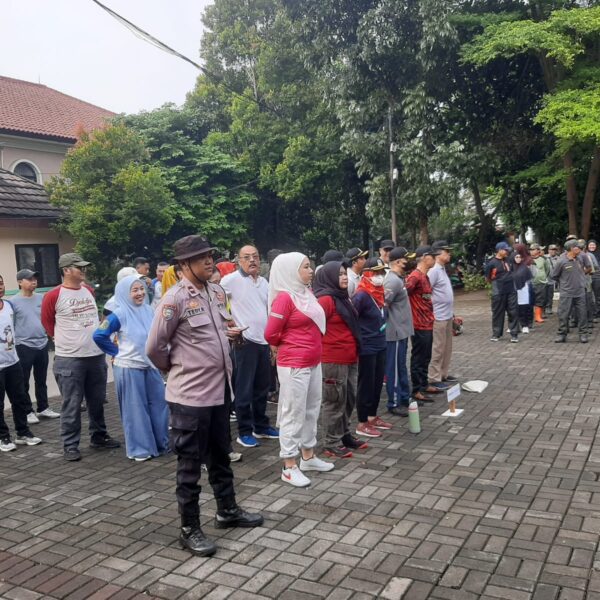 Bhabinkamtibmas Bintara Polsek Bekasi Barat Giatkan K3, Jaga…