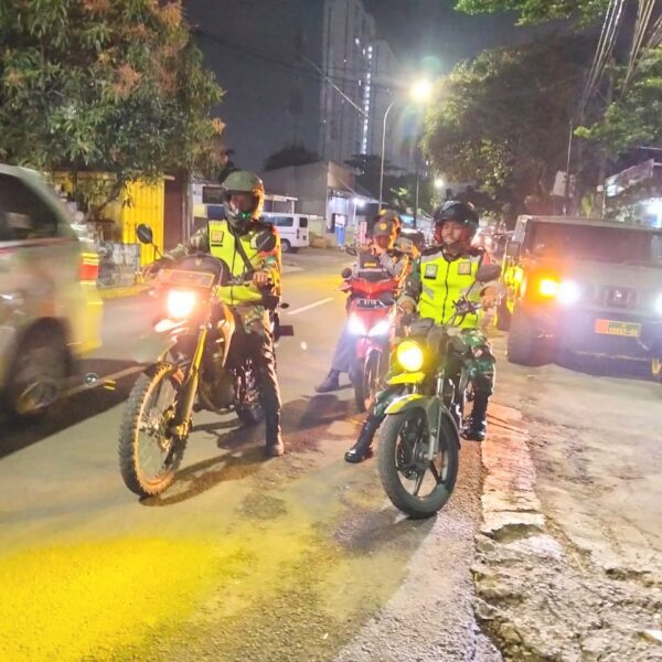 Patroli Gabungan Koramil 01/Kranji Bersama Mitra Jaya, Tingkatkan…