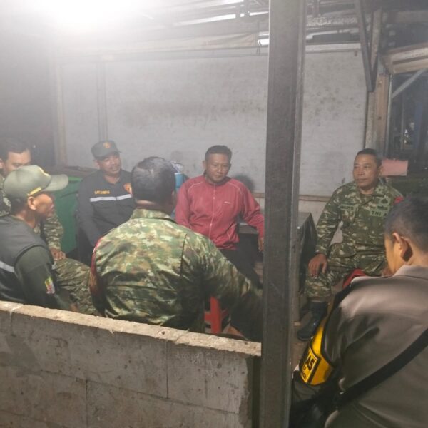 Patroli Malam Gabungan, Koramil 05/Bantar Gebang Intensifkan Kamtibmas&hellip;