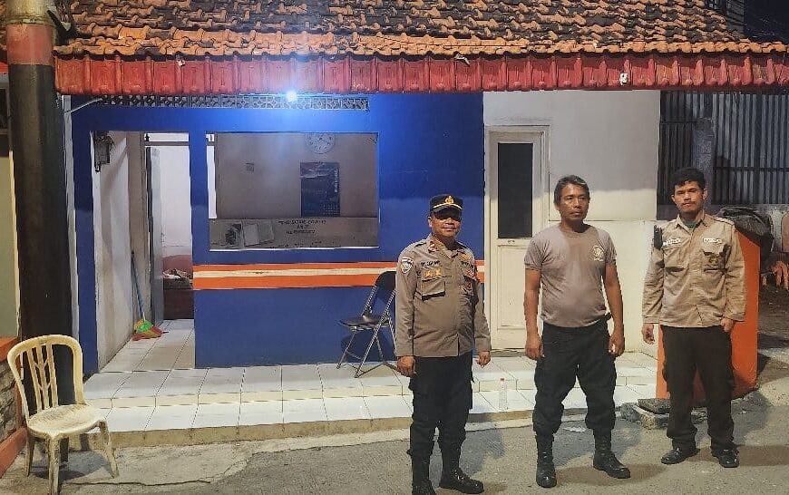 Tingkatkan Patroli Polsek Bekasi Barat Berikan Rasa…
