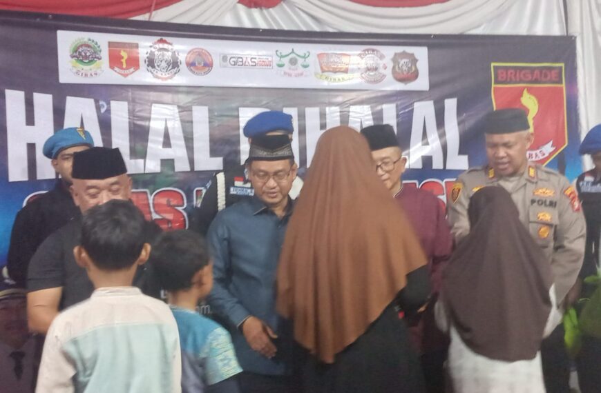 Kapolsek Bekasi Barat Hadiri Halal Bilhalal Keluarga Besar GIBAS