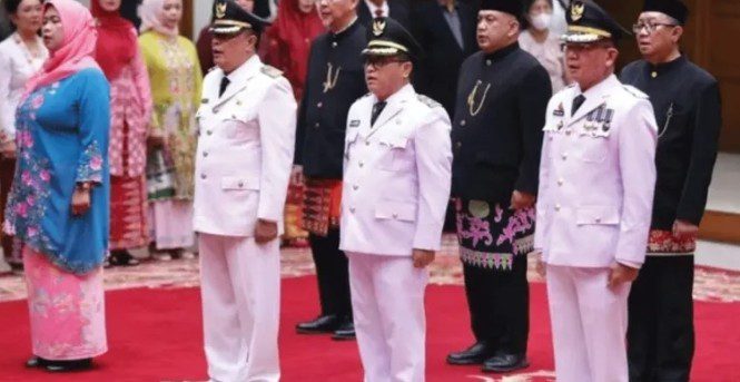 Gubernur DKI Jakarta Lantik Syafrin Liputo dan Firmanuddin Pimpin Jakarta Selatan