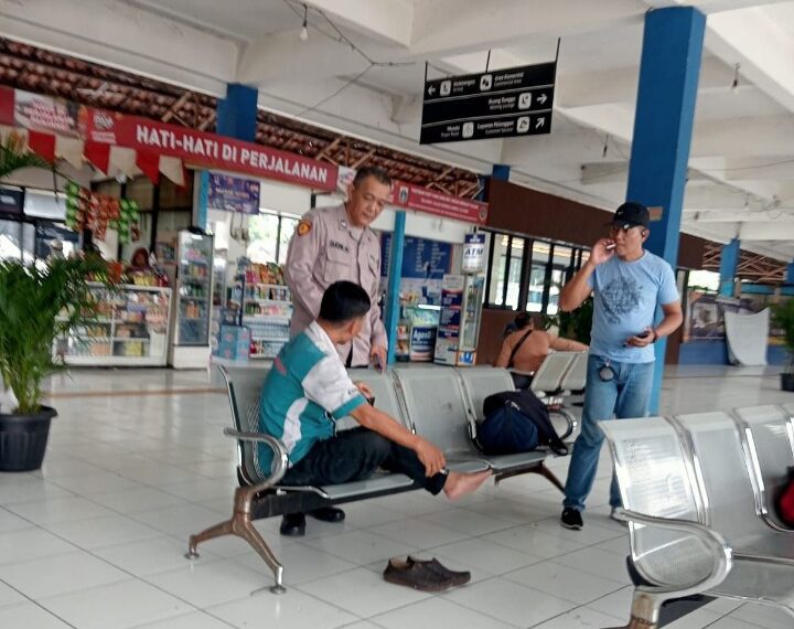 Polsub Sektor Terminal Kampung Rambutan Intensifkan Patroli dan Pelayanan, Cegah&hellip;