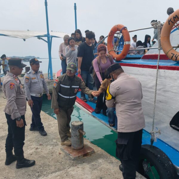 Polres Kepulauan Seribu Perkuat Pengamanan Dermaga Antisipasi Lonjakan&hellip;