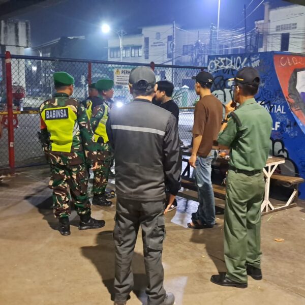 Patroli Maung dan Motor Babinsa Koramil 03/Teluk Pucung,&hellip;