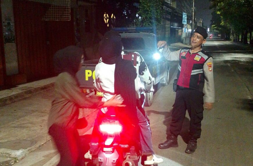 Razia Stasioner dan Patroli Polsek Bekasi Barat Berikan…