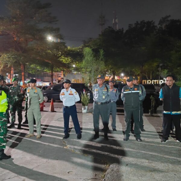 Patroli Bersama Linmas, Koramil 01/Kranji Jamin Keamanan dan&hellip;