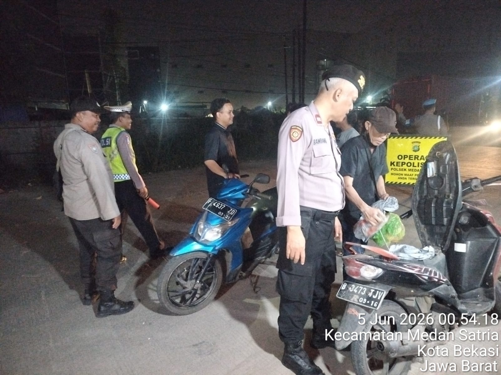 Polsek Medan Satria Melaksanakan Kegiatan Cipta Kondisi (Cipkon), serta Patroli Skala Sedang/Patroli Mobile