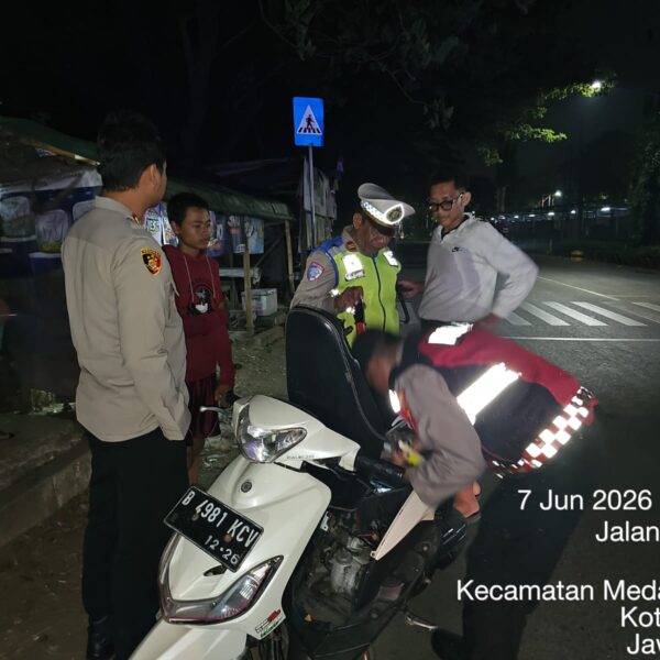 KRYD dan Patroli Mobile Polsek Medansatria Jaga Kondusivitas&hellip;