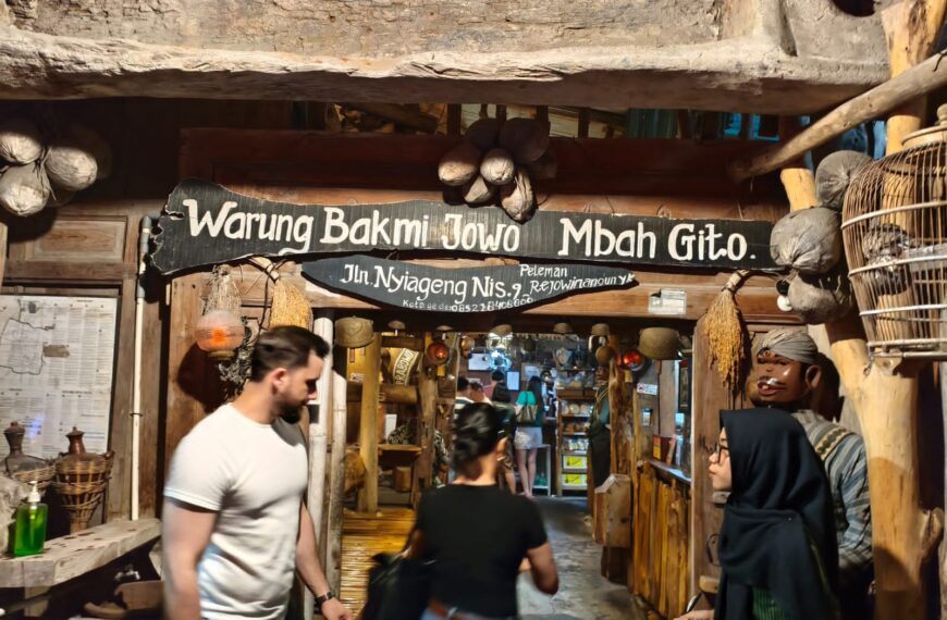 Bakmi Jowo Mbah Gito Tetap Jadi Favorit Wisata Kuliner Yogyakarta,…