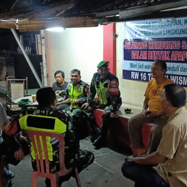 Menyusuri Sudut Wilayah, Babinsa Koramil 03/Teluk Pucung Pastikan&hellip;