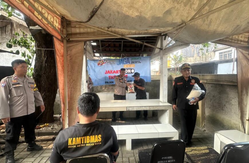 Kapolsek Bekasi Barat Ajak Warga Perkuat Sinergi Jaga&hellip;