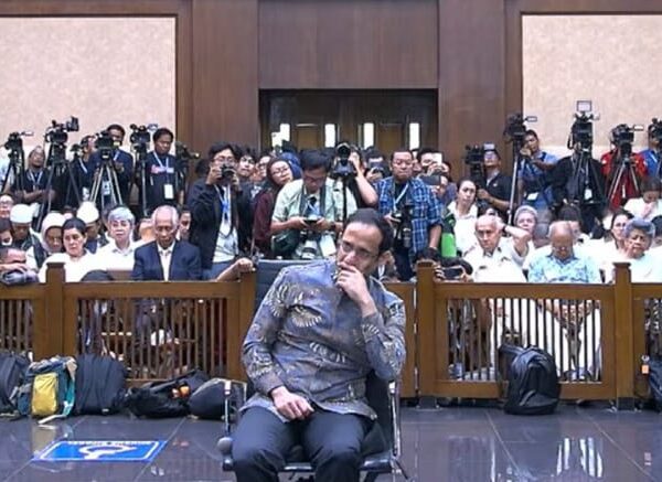 Selain Divonis Penjara, Nadiem Makarim Dihukum Bayar Uang&hellip;