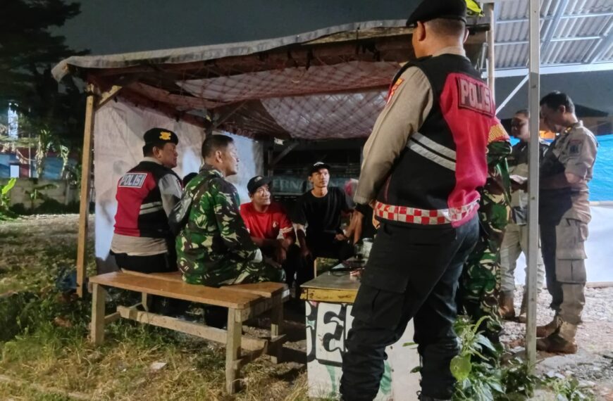 Malam Tetap Aman, Babinsa Koramil 05/Bantar Gebang…