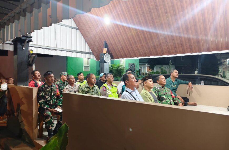 Polsek Bekasi Barat Gelar Nobar Piala Dunia 2026,…