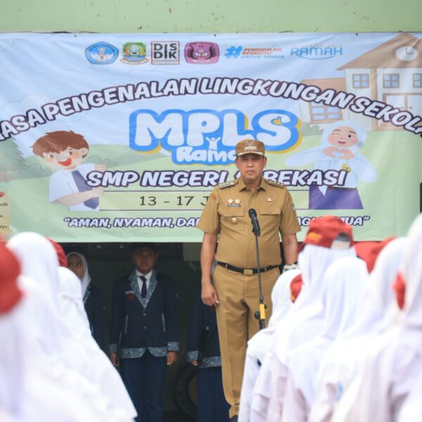 Tri Adhianto Resmi Buka MPLS SMPN 12 Kota&hellip;