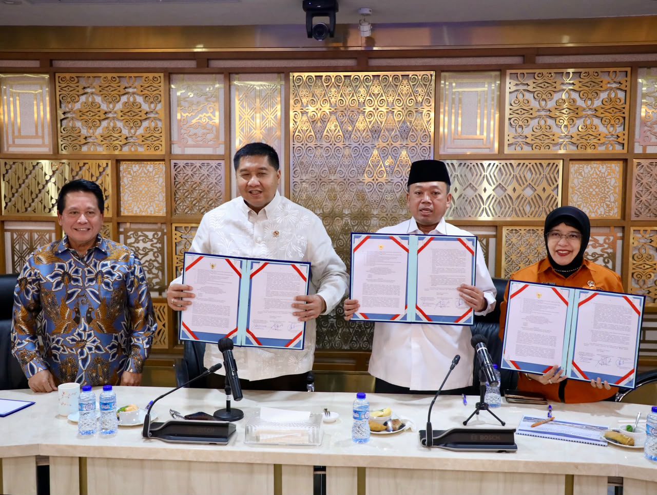 Terbitkan Surat Edaran Percepatan Sertipikasi Tanah MBR, Menteri Nusron: Manfaat Program Pemerintah Dapat Dirasakan Secara Utuh