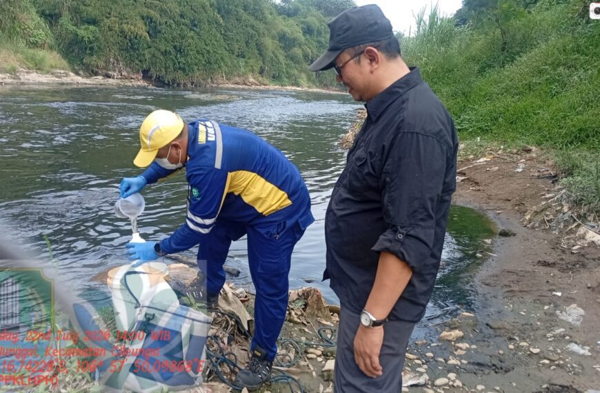 DLH Kota Bekasi Gandeng KP2C Investigasi Dugaan Pencemaran Kali Bekasi,&hellip;