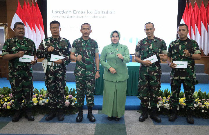 Jam Komandan Jadi Momen Pelepasan Kasdim Letkol Inf Danny Sulistyo dan Edukasi Tabungan Emas di Kodim 0502/Jakarta Utara