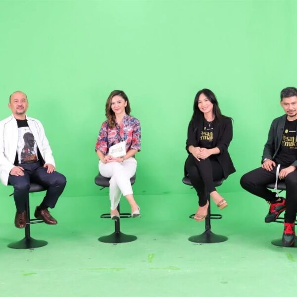 Sebuah Film, Hakim Juga Manusia