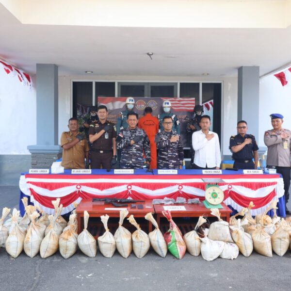 TNI AL Gagalkan Penyelundupan 1,6 Ton Pasir Timah…