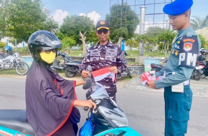 Prajurit Lanal Bintan Turut Hadiri Gerakan Pembagian Bendera Merah Putih…