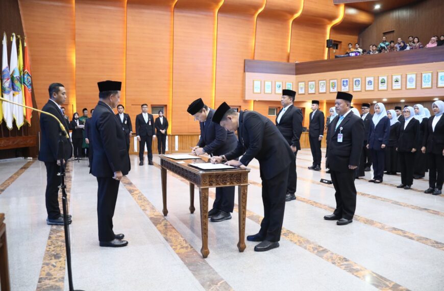Lantik Pejabat di Lingkungan Kemendagri, Mendagri Minta ASN&hellip;