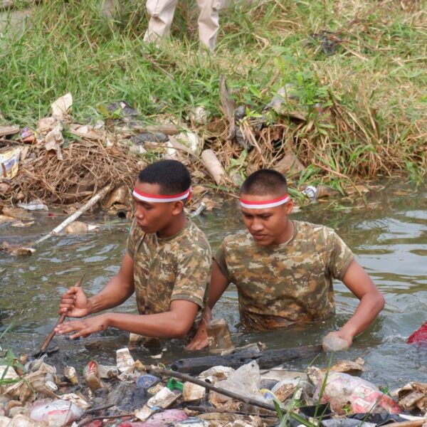 Susur Sungai dan Bersih-Bersih Sungai Kelurahan Harapan Baru,&hellip;