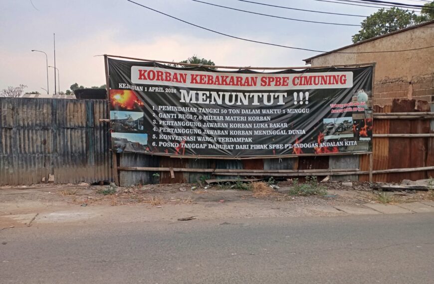 JERITAN WARGA CIMUNING: 5 BULAN PASCA KEBAKARAN SPBE, BELUM ADA&hellip;