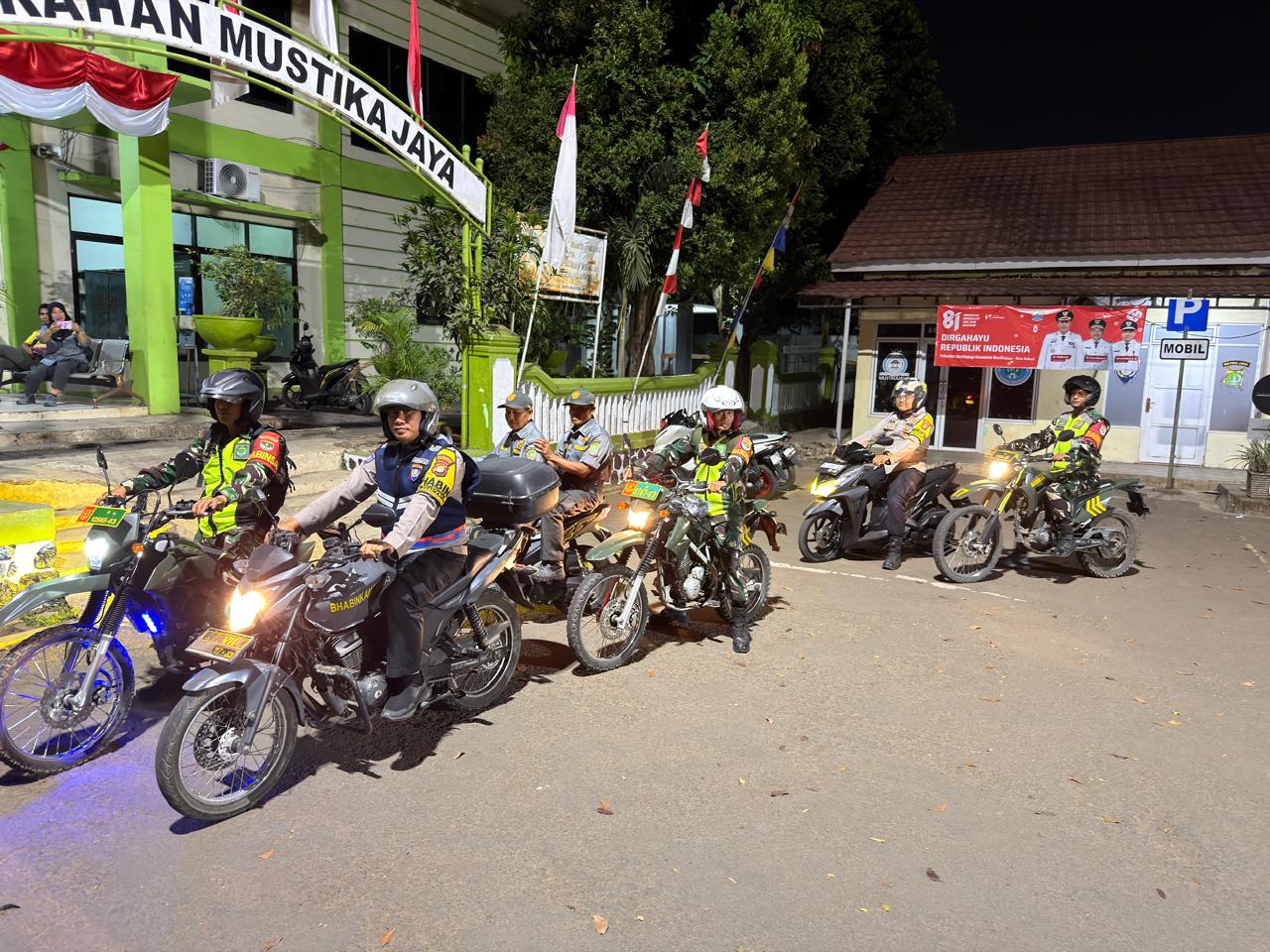 Patroli Sinergi Bersama Polri, Koramil 05/Bantar Gebang Antisipasi Perkembangan Situasi Keamanan Wilayah
