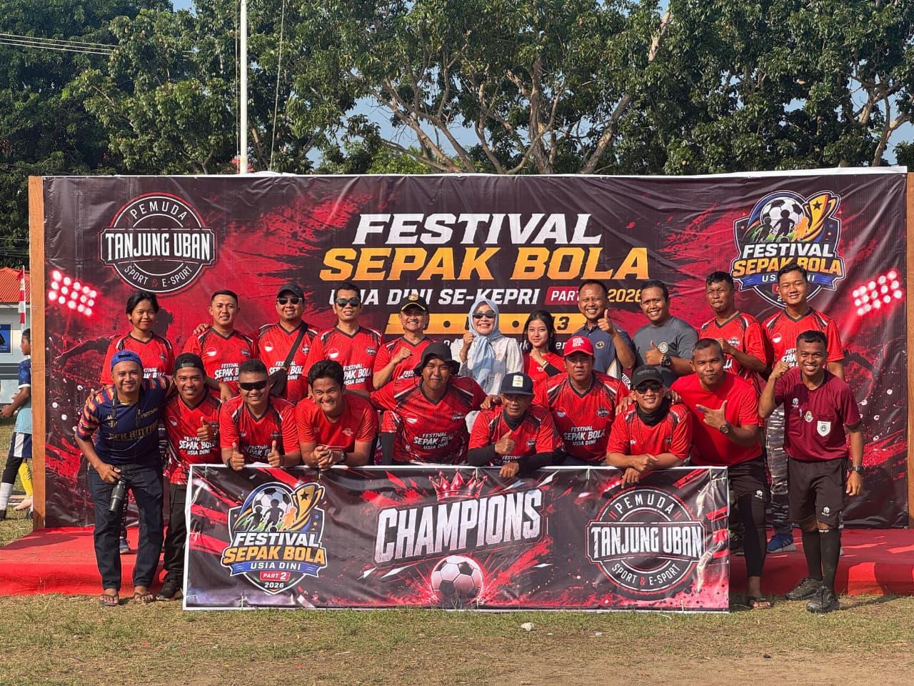 Lanal Bintan Dukung Pembinaan Generasi Muda, Danlanal hadiri Penutupan Festival Sepak Bola Usia Dini Se-Kepri 2026