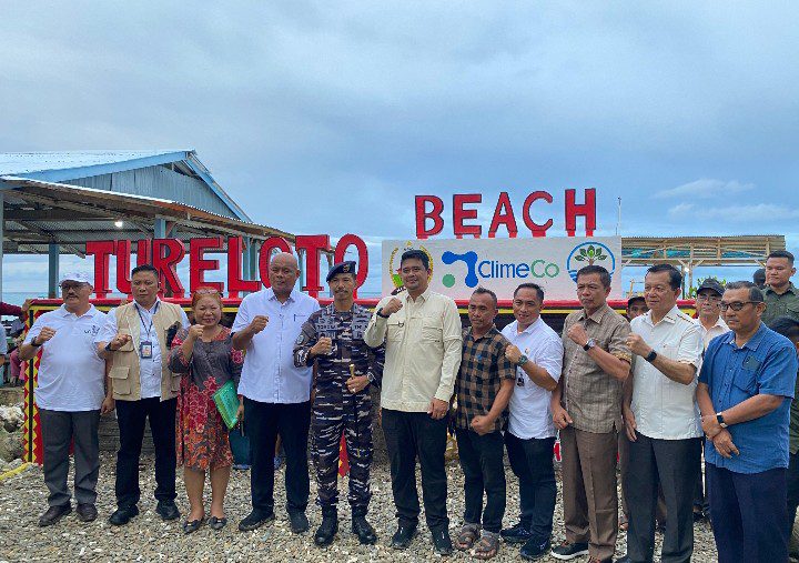 Komandan Lanal Nias Dampingi Gubernur Sumut Bobby Nasution Tinjau Fasilitas Kesehatan dan Budidaya Rumput Laut di Nias Utara