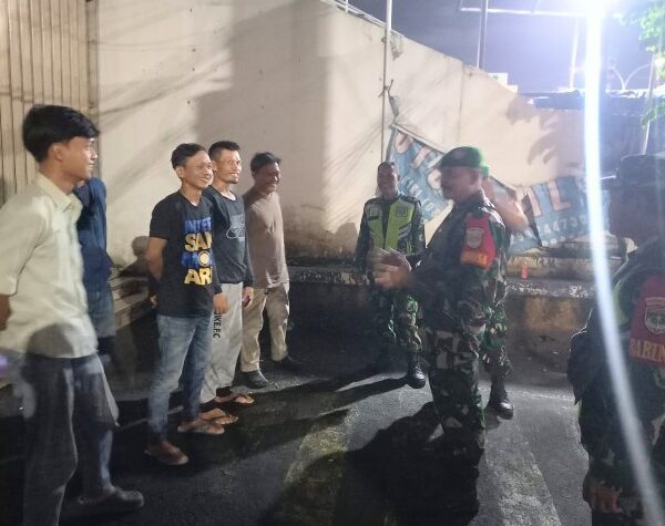 Malam Hari Tetap Siaga, Koramil 04/Jati Asih Bersinergi&hellip;