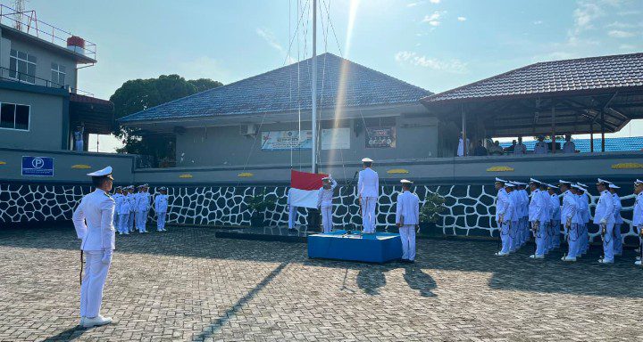 Rumkital Dr. Midiyato Suratani Gelar Upacara HUT Ke-81&hellip;