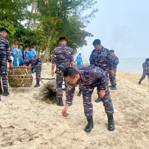 Sambut HUT Ke-81 TNI Angkatan Laut, Lanal Bintan…