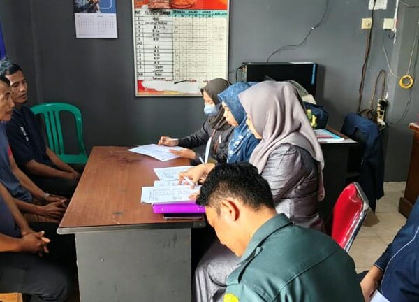 PN Pulau Punjung Awasi Pelaksanaan Putusan terhadap Warga&hellip;