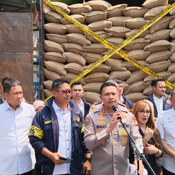 Polda Metro Jaya Ungkap Impor Ilegal 49,85 Ton&hellip;