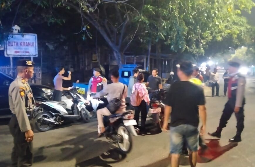 Jaga Jakarta On The Spot, Kapolsek Bekasi Barat Pimpin Razia…